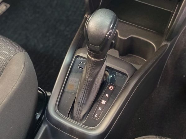 2025-Suzuki-Swift-12-GL-Auto image:19
