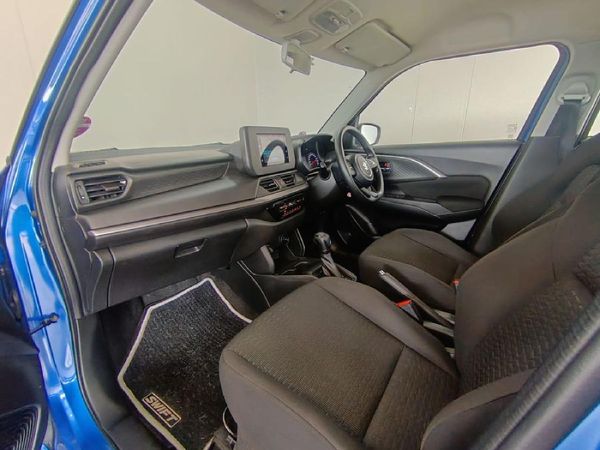 2025-Suzuki-Swift-12-GL-Auto image:27