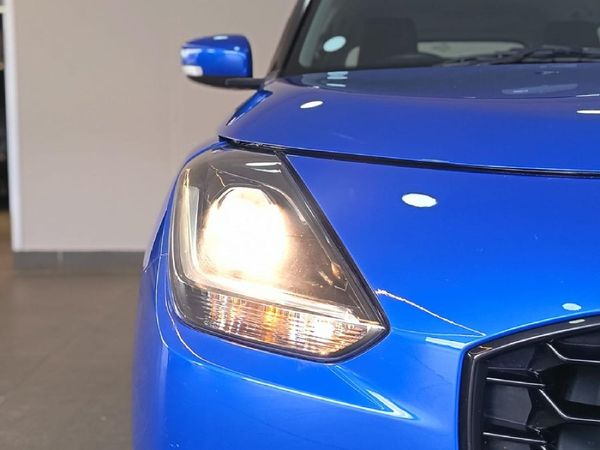 2025-Suzuki-Swift-12-GL-Auto image:7