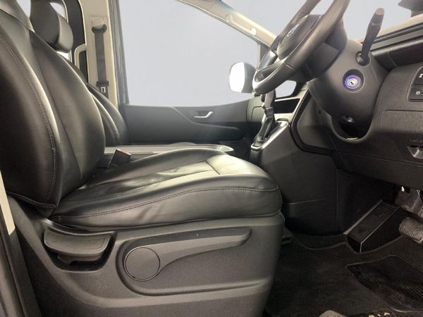 2023-Hyundai-Staria-22d-Multicab-Auto-5-Seat image:11
