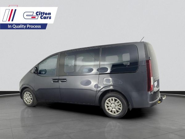 2023-Hyundai-Staria-22d-Multicab-Auto-5-Seat image:1