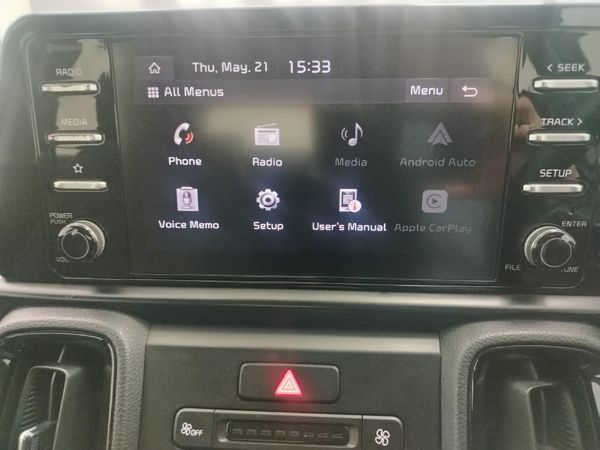 2022-Kia-Sonet-15-LX image:14