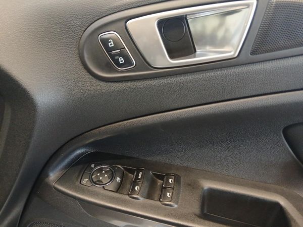 2018-Ford-EcoSport-10-EcoBoost-Trend image:21