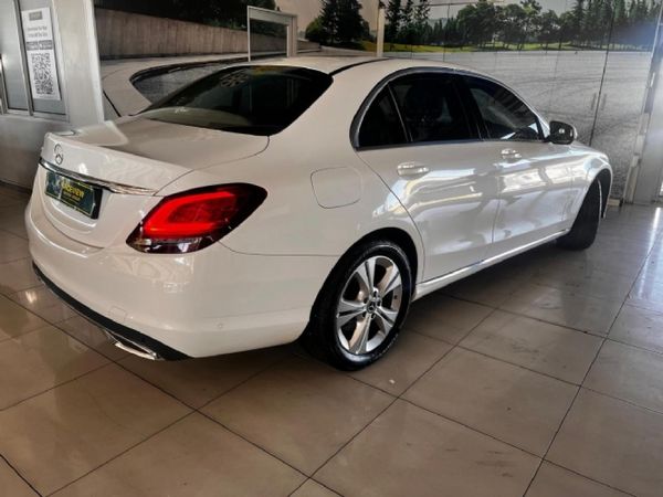 2021-Mercedes-Benz-C-Class-C-180-Auto image:3