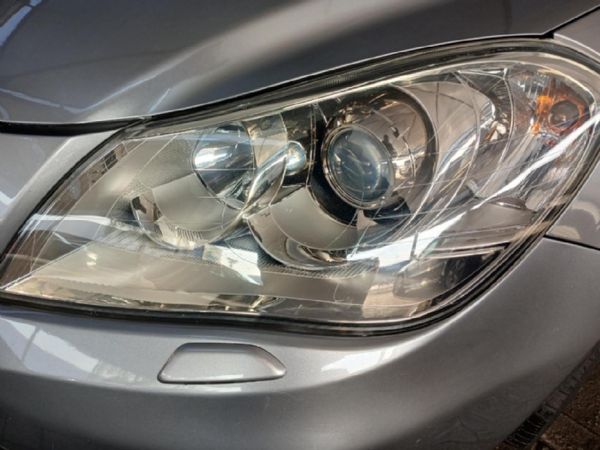 2013-Suzuki-Kizashi-24-SDLX-Auto image:15