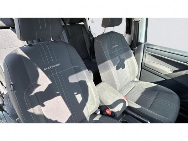 2018-Volkswagen-Caddy-Alltrack-20-TDI-Auto-103kW image:12