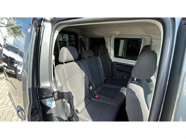 2018-Volkswagen-Caddy-Alltrack-20-TDI-Auto-103kW image:16