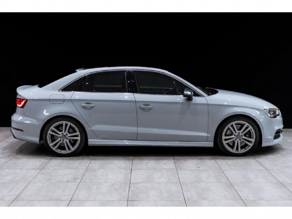 2015-Audi-S3-Sedan-quattro-Auto image:3