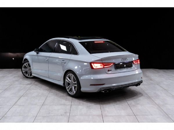 2015-Audi-S3-Sedan-quattro-Auto image:6