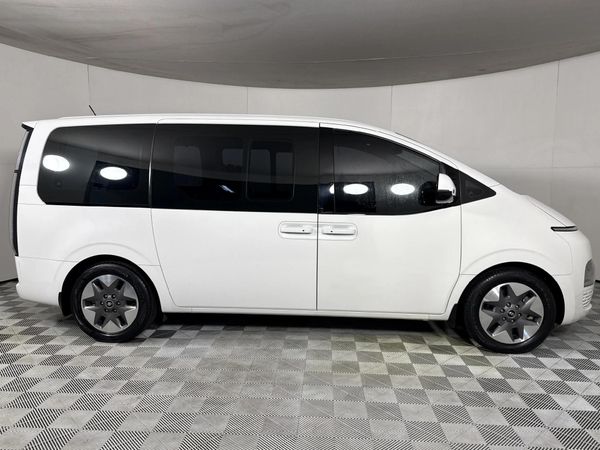 2022-Hyundai-Staria-22d-Elite-Auto image:15
