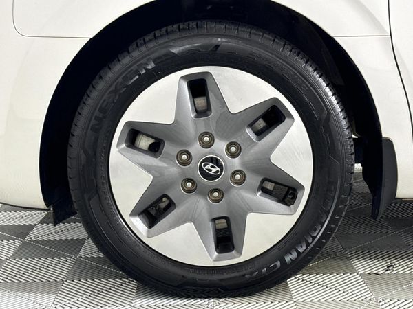 2022-Hyundai-Staria-22d-Elite-Auto image:4