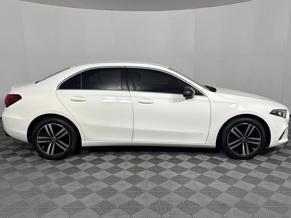2021-Mercedes-Benz-A-Class-A-200-Sedan image:17