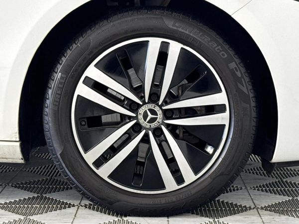 2021-Mercedes-Benz-A-Class-A-200-Sedan image:5