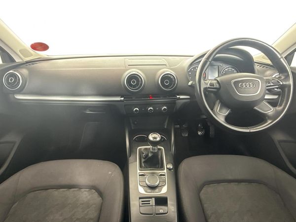 2013-Audi-A3-Sportback-14-TFSI-S image:1