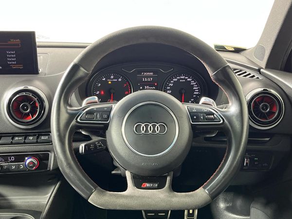 2016-Audi-RS3-Sportback-quattro image:12