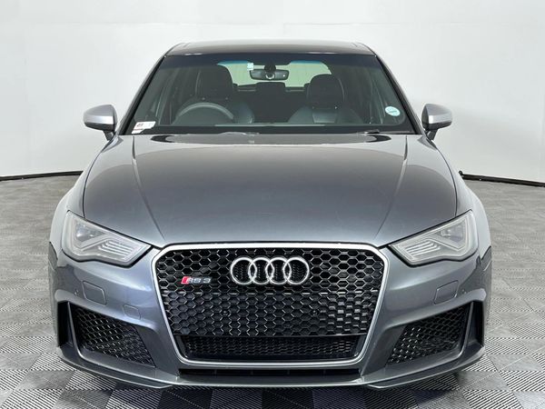 2016-Audi-RS3-Sportback-quattro image:16