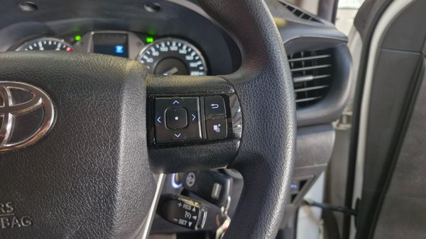 2024-Toyota-Hilux-24-GD-6-Raised-Body-Raider-Auto-Extended-Cab image:13