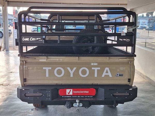 2025-Toyota-Land-Cruiser-79-28GD-6-Single-Cab image:5