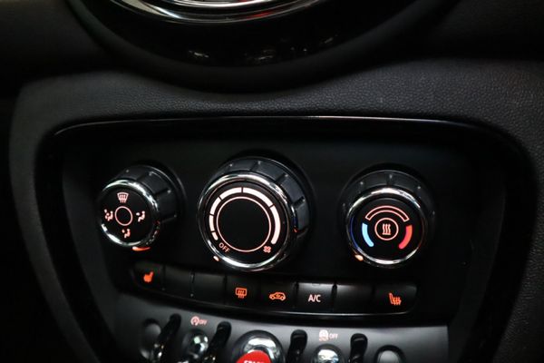 2019-MINI-Clubman-Cooper-Auto image:14