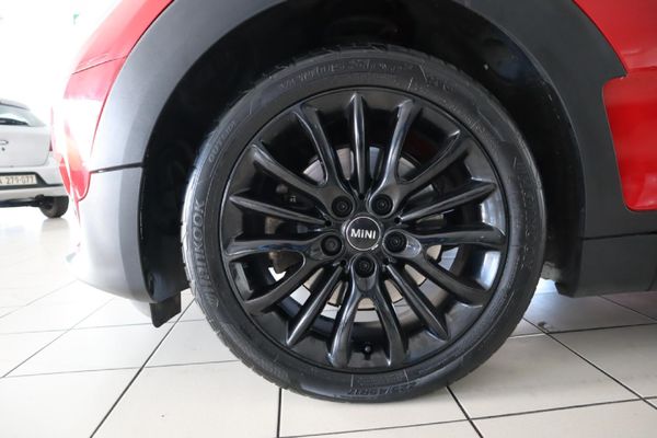 2019-MINI-Clubman-Cooper-Auto image:28