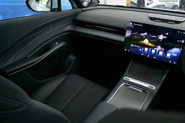2026-Omoda-C7-16T-Luxury image:15