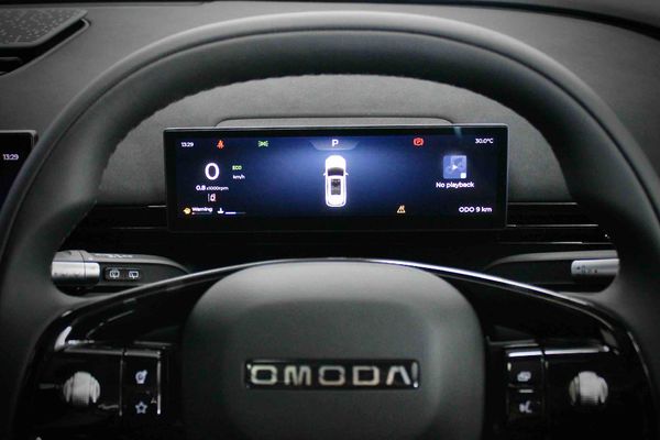 2026-Omoda-C7-16T-Luxury image:7
