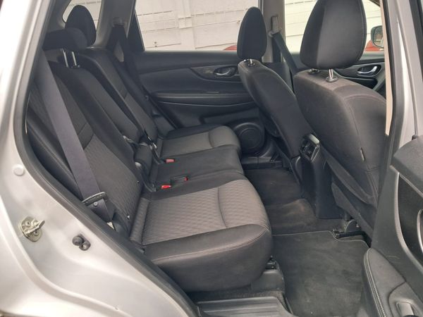 2019-Nissan-X-Trail-25-Acenta-4x4-Auto image:5