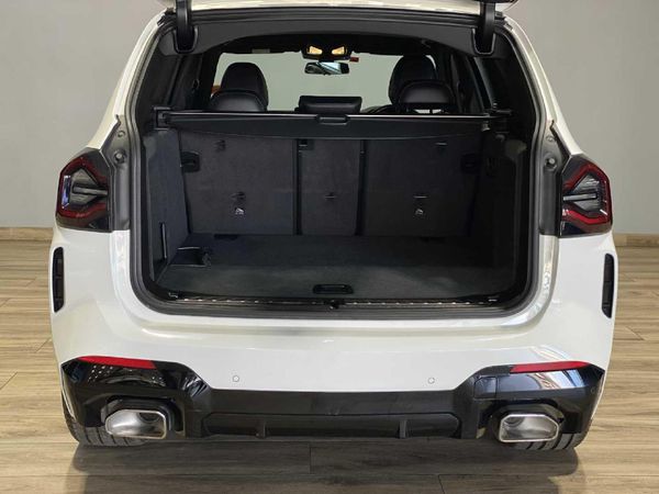 2025-BMW-X3-xDrive20d-M-Sport image:18