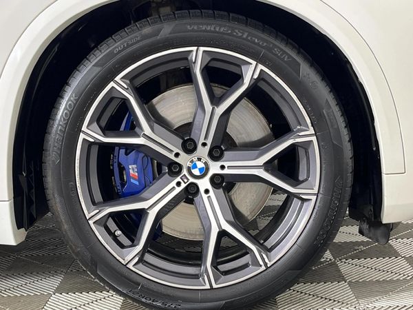 2019-BMW-X5-xDrive30d-M-Sport image:5