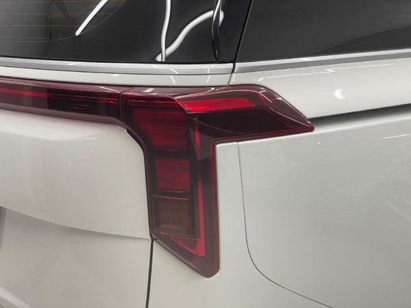 2025-Kia-Carnival-22-CRDi-EX-Auto-8-Seat image:22
