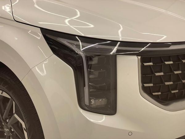 2025-Kia-Carnival-22-CRDi-EX-Auto-8-Seat image:25