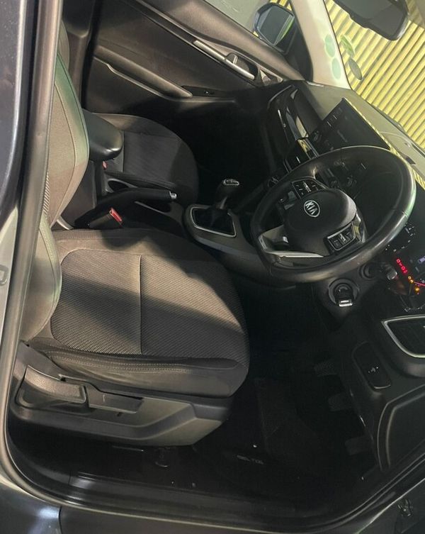 2020-Kia-Seltos-16-EX image:11