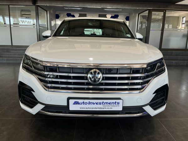 2020-Volkswagen-Touareg-30-TDI-V6-Executive image:5