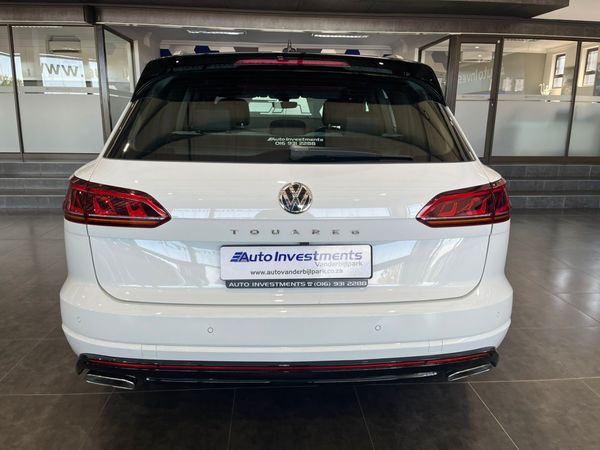 2020-Volkswagen-Touareg-30-TDI-V6-Executive image:7