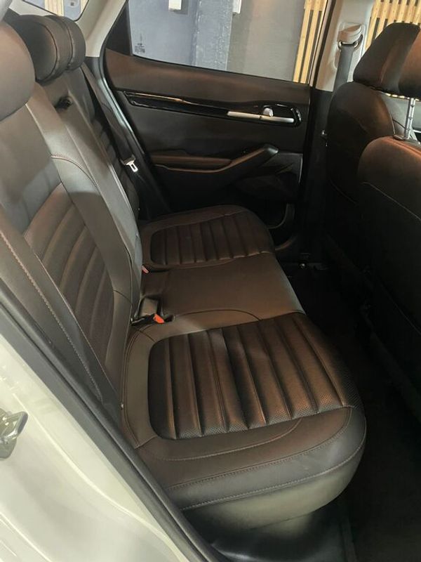 2021-Kia-Seltos-14T-GT-Line-Auto image:11