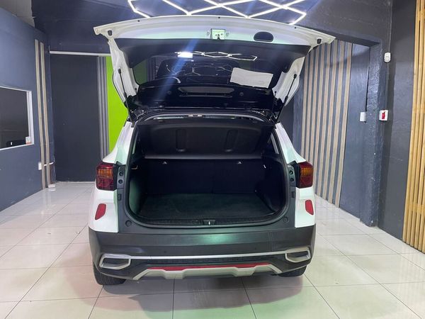 2021-Kia-Seltos-14T-GT-Line-Auto image:6