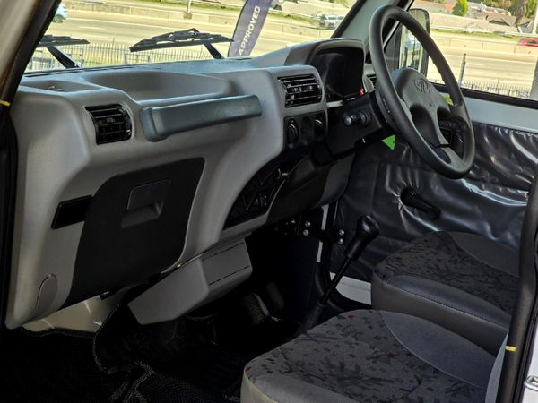 2026-Mahindra-Bolero-Maxi-Truck-25-TD-Single-Cab image:8