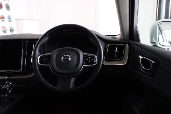 2021-Volvo-XC60-D5-Inscription-Auto-AWD image:12