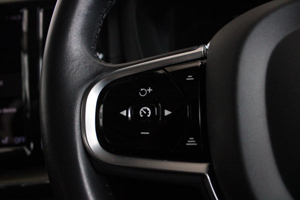 2021-Volvo-XC60-D5-Inscription-Auto-AWD image:18