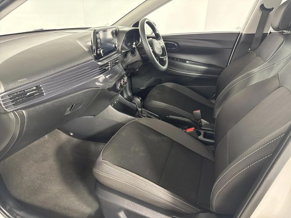 2023-Hyundai-i20-14-Motion-Auto image:8