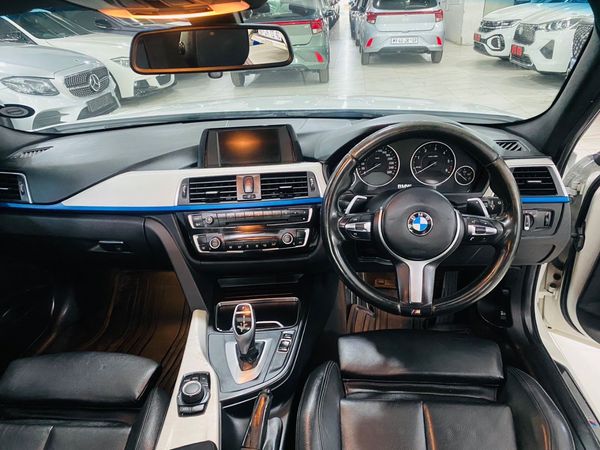 2017-BMW-3-Series-320d-Sport-Line-Auto image:5