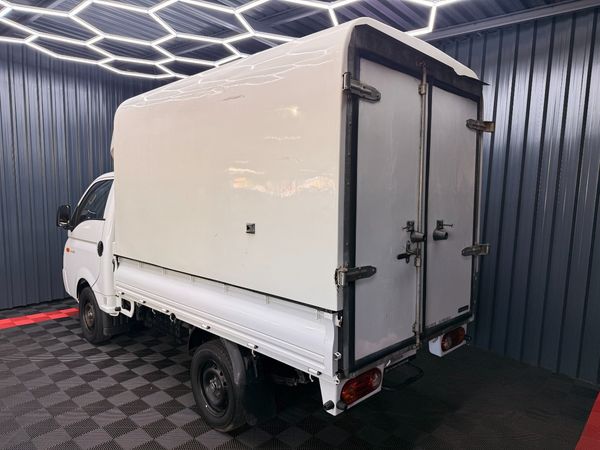 2021-Hyundai-H100-Bakkie-26D-Dropside image:4