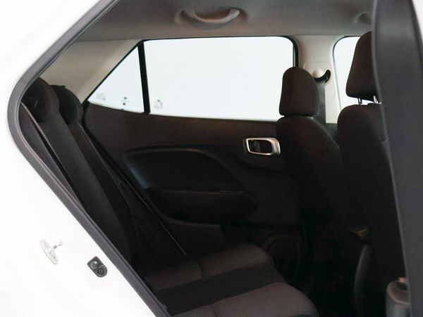 2021-Hyundai-Venue-10-TGDI-Motion image:9