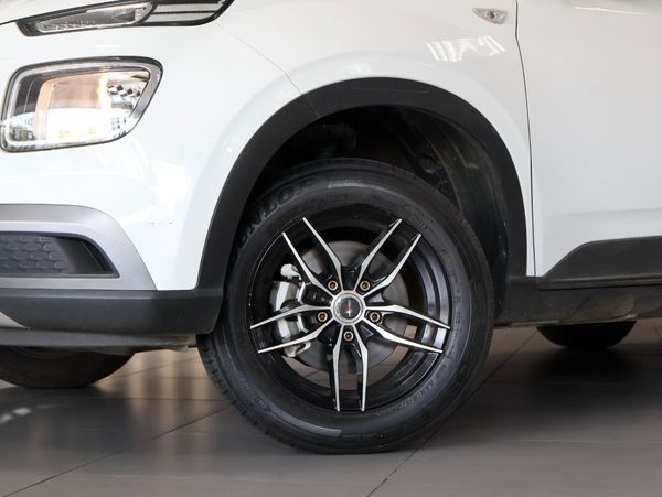 2021-Hyundai-Venue-10-TGDI-Motion image:10