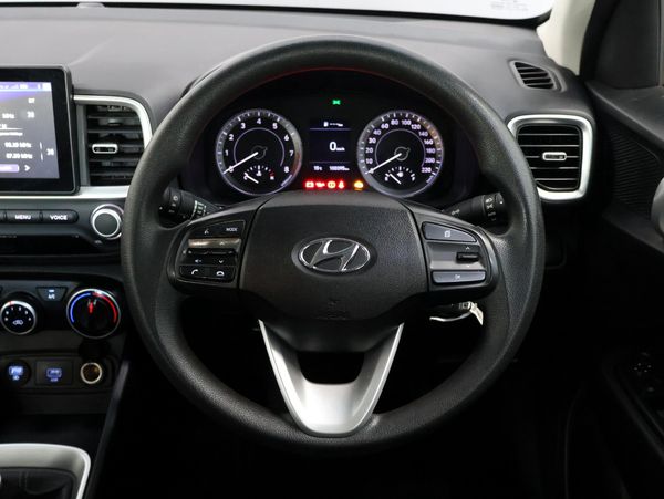 2021-Hyundai-Venue-10-TGDI-Motion image:12