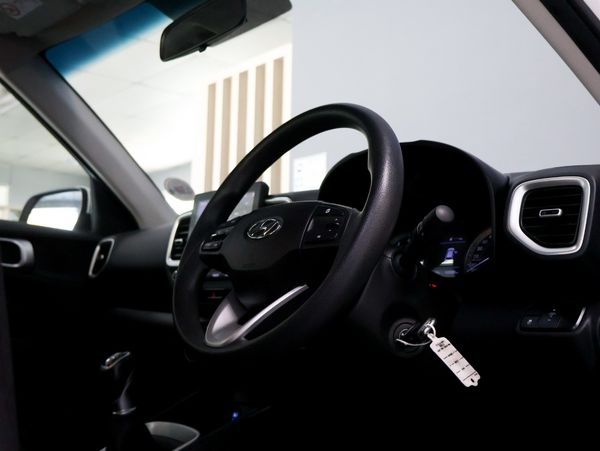 2021-Hyundai-Venue-10-TGDI-Motion image:14