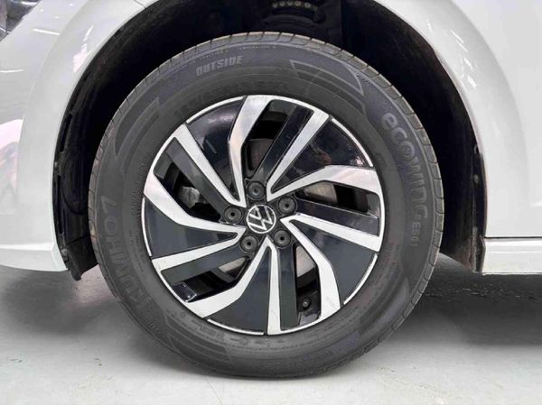 2025-Volkswagen-Polo-10-TSI-Life-Auto-DSG image:18