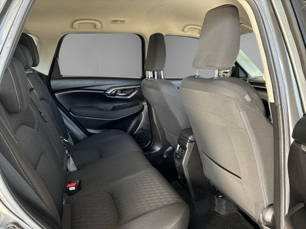 2023-Toyota-Urban-Cruiser-15-Xr-Auto image:16