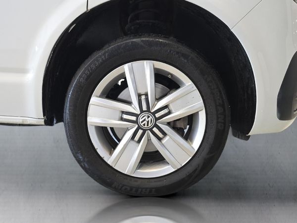 2025-Volkswagen-Kombi-T61-20-TDI-110kW-Auto-Trendline image:19
