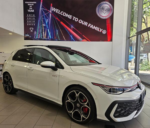 2026-Volkswagen-Golf-8-GTI-20-TSI-DSG image:18